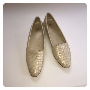 Rangoni woven leather flats